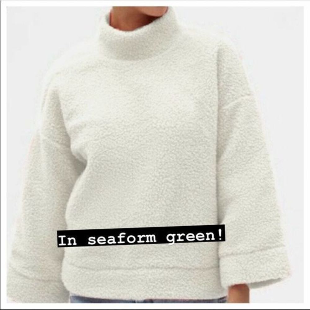 Gap Sherpa Mock Neck Pull Over Size Small